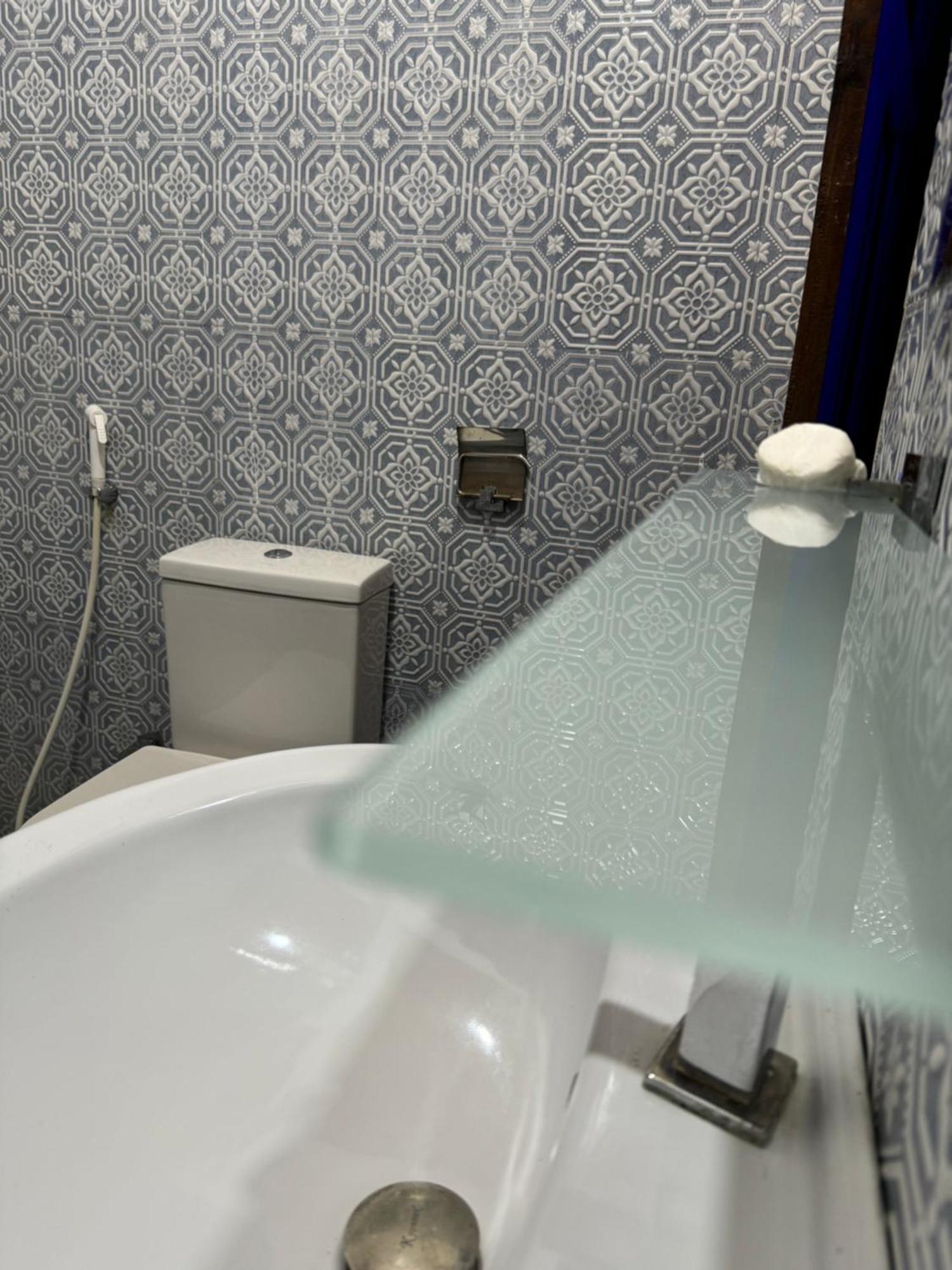 Paris Garden Resort Тринкомале Екстериор снимка